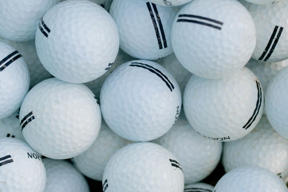 Glow-in-the-Dark LED Golf Balls
